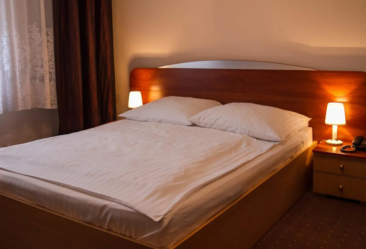 Hotel Mazowiecki Wow Varsovie Pologne