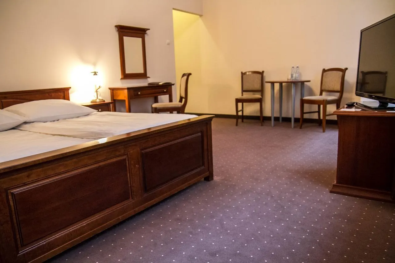 Hotel Mazowiecki Wow Varsovie 0*,  Pologne
