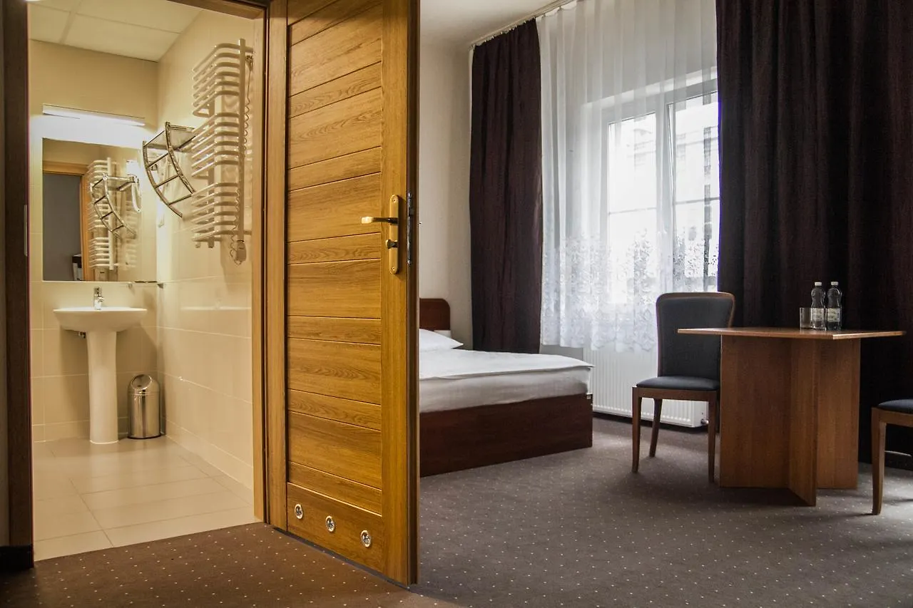 Hotel Mazowiecki Wow Warszawa 0*,