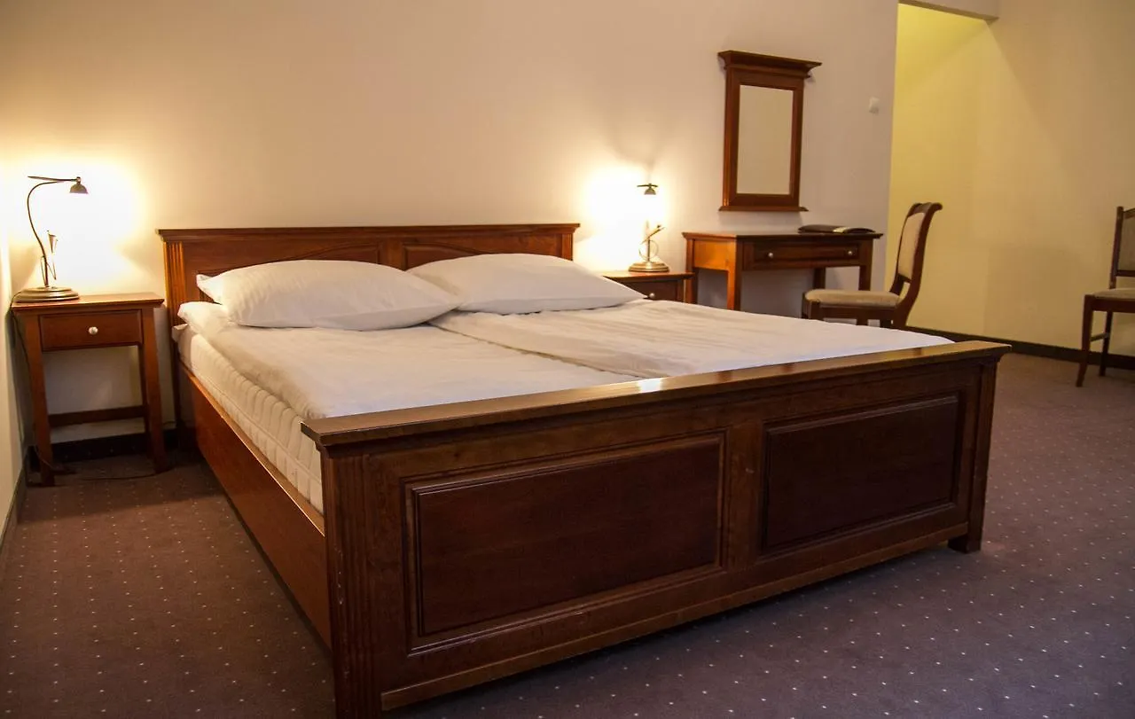 Hotel Mazowiecki Wow Warszawa 0*,